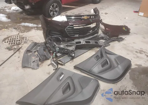 2022 Chevrolet Trax Awd Lt z USA, uszkodzony, nr VIN KL7CJPSM3NB521631